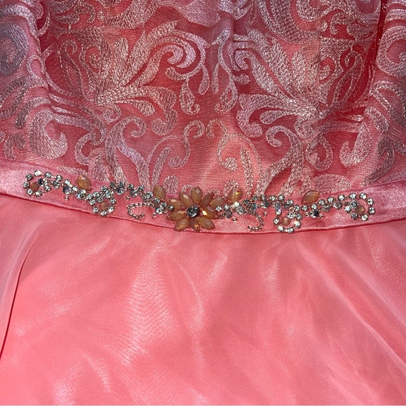 Elizabeth K by GLS Formal Dress - Picture 4 of 12